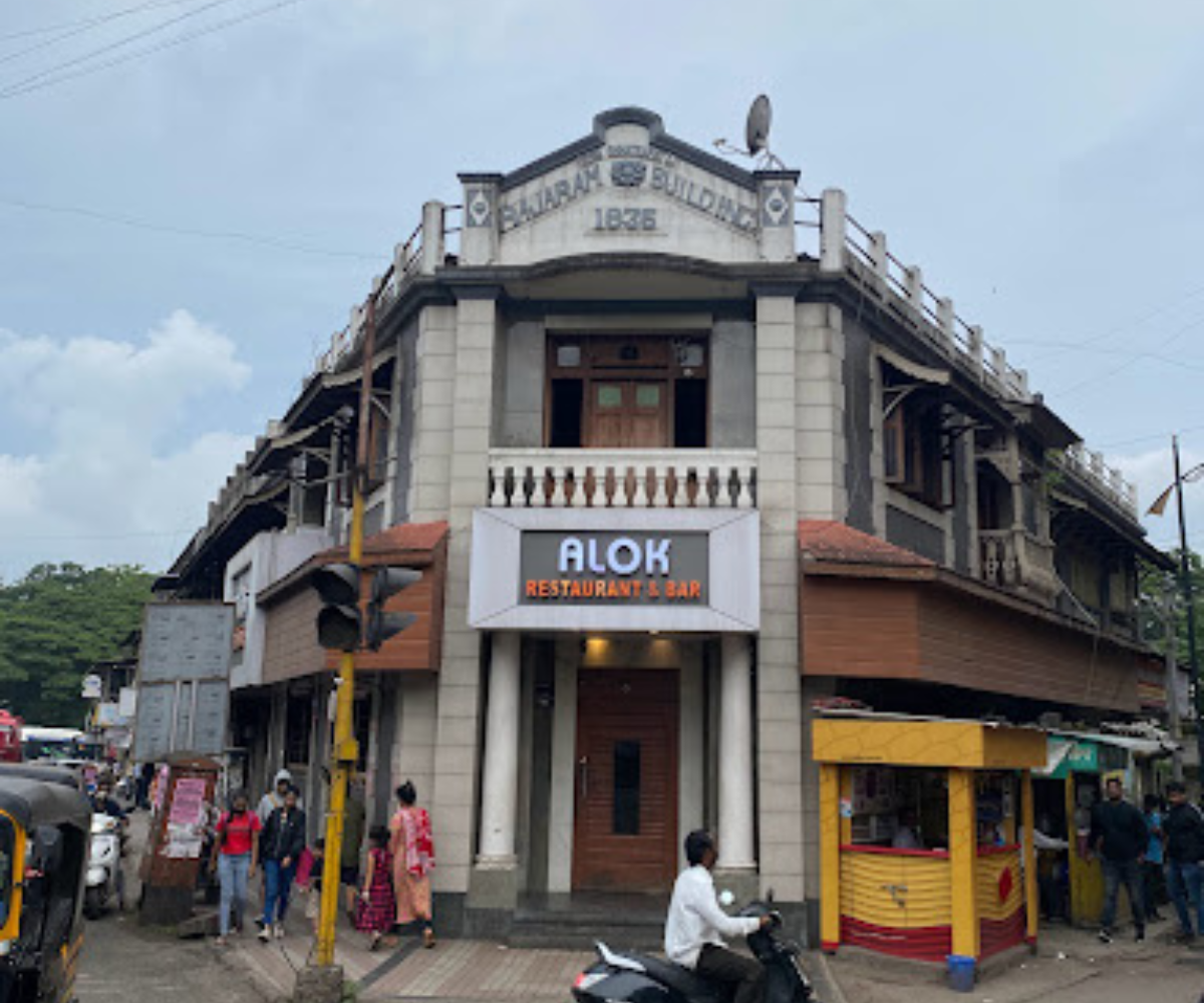 Alok Restaurant & Bar
